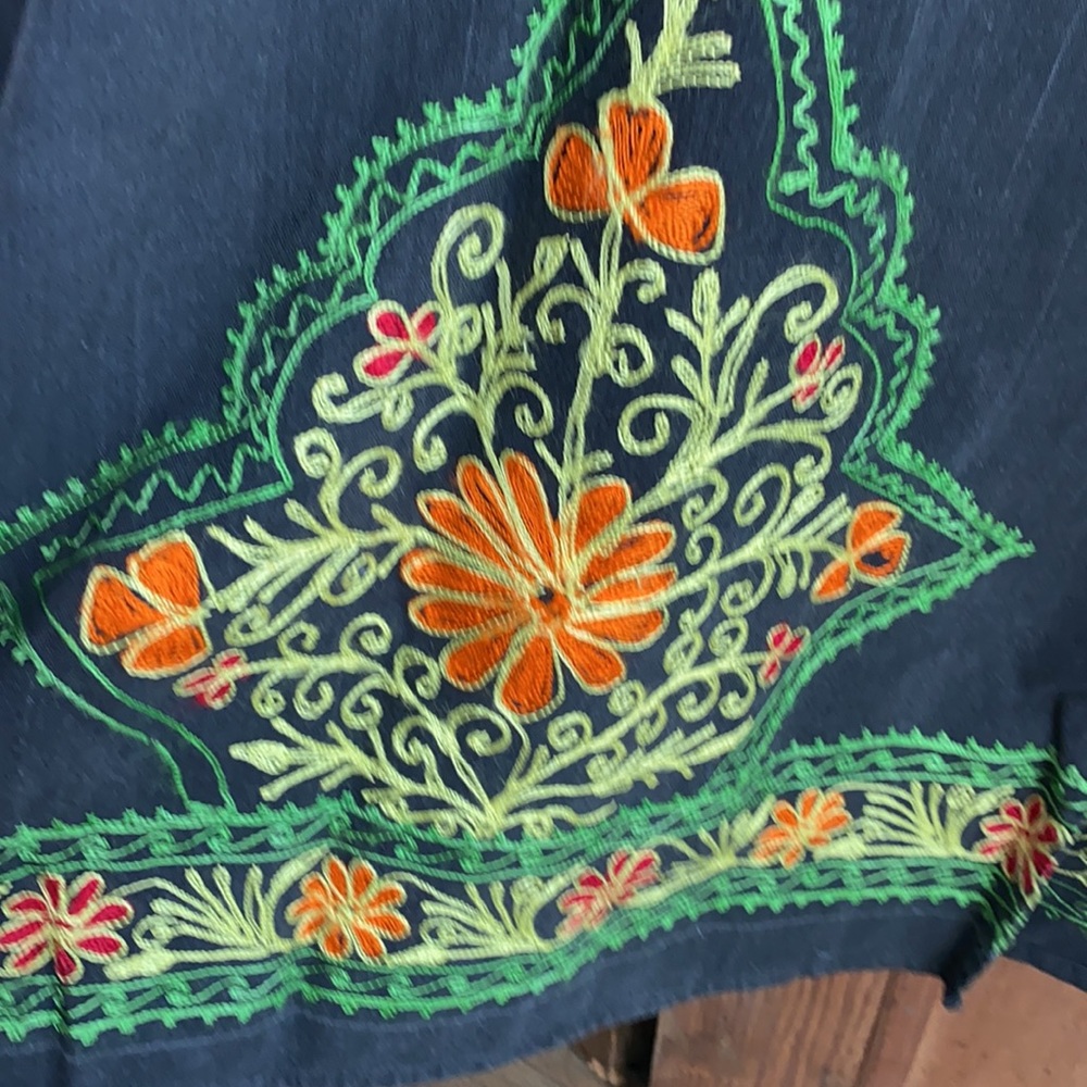 Vintage 70’s Rare Maxi Dress with Embroidery. Sz S - Picture 4 of 12